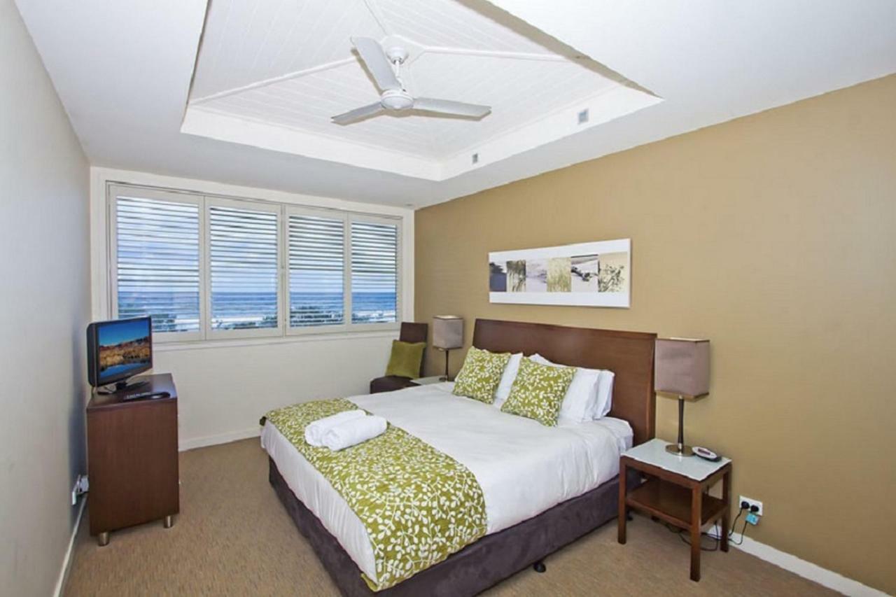 At Gunnamatta Ave Apartment